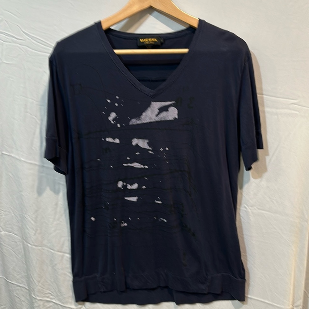Diesel Black Gold Men’s V-Neck Dark Blue Designer Graphic Tee, Size Large